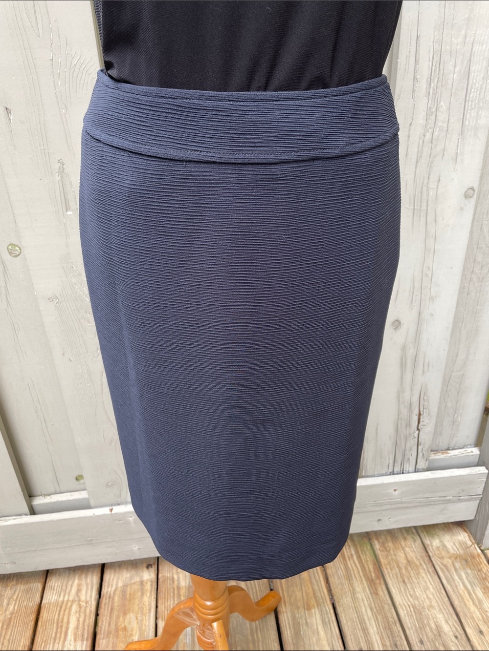 Classic Unbranded Black Textured Pencil Skirt - Women's